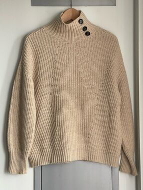 INDI & COLD SAN SEBASTIAN Ribbed Mockneck Cream Sweater with Button Detail
